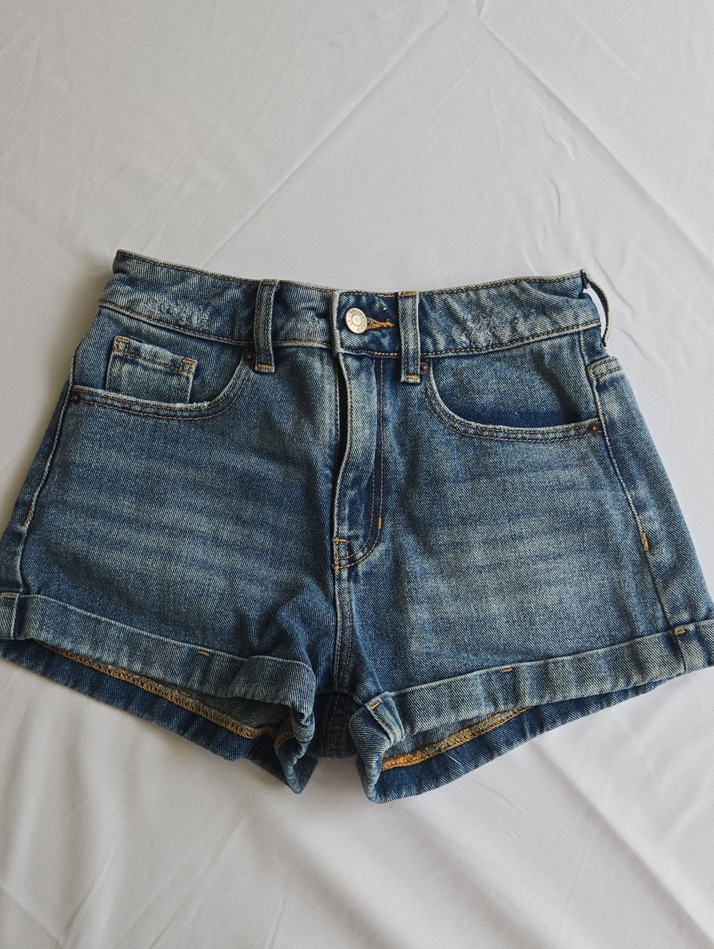 PacSun Women's Rolled Hem Blue Jean Shorts